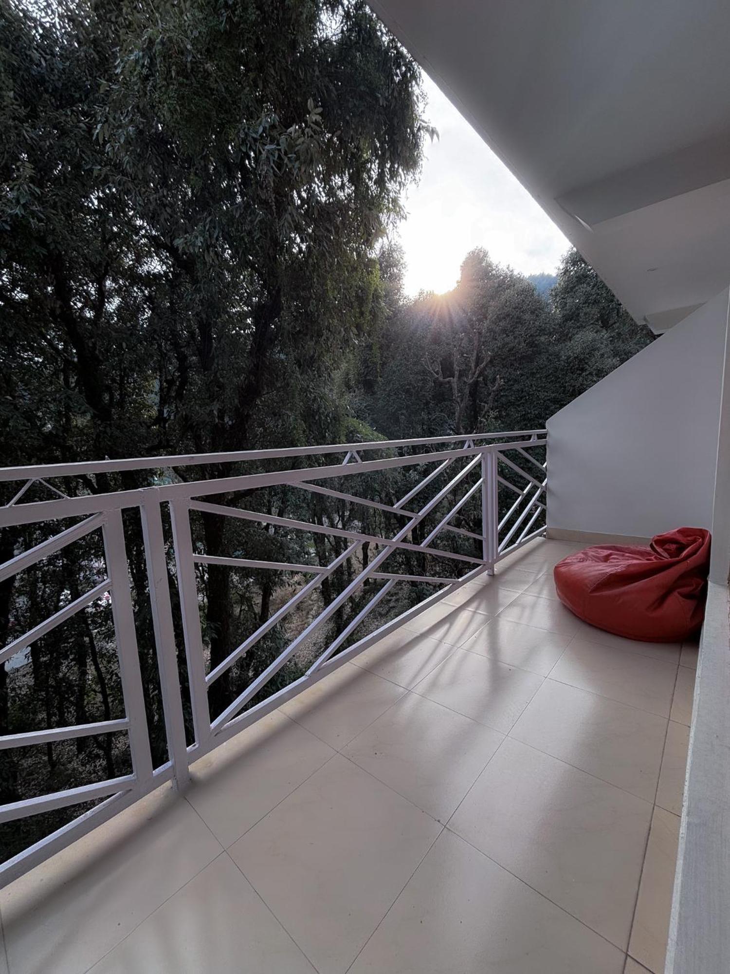 The Void - Dharamkot Daire Dharamshala Oda fotoğraf